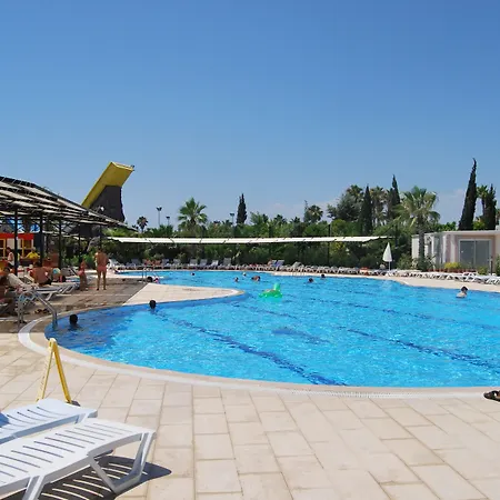 Park Aqua Szálloda Kundu